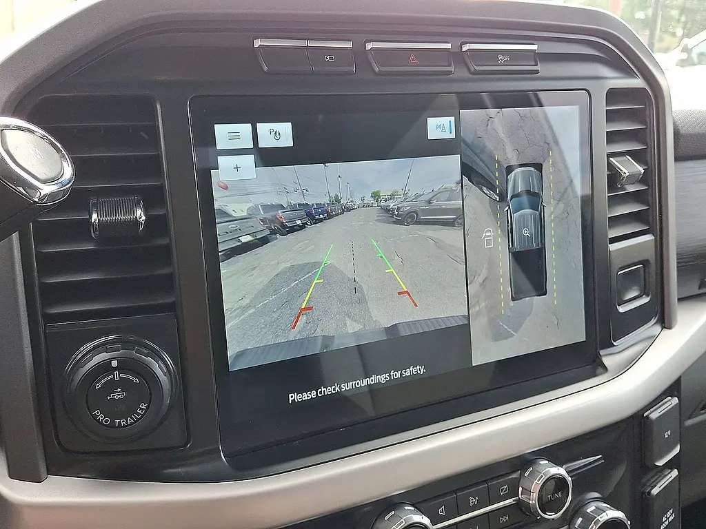 2022 Ford F-150 - $40,833