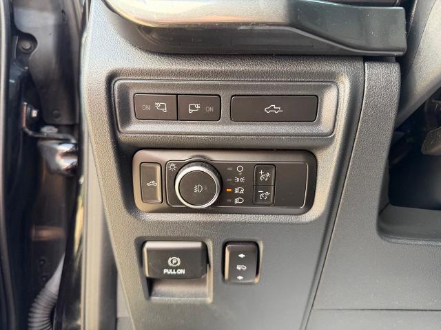 2022 Ford F-150 - $29,995