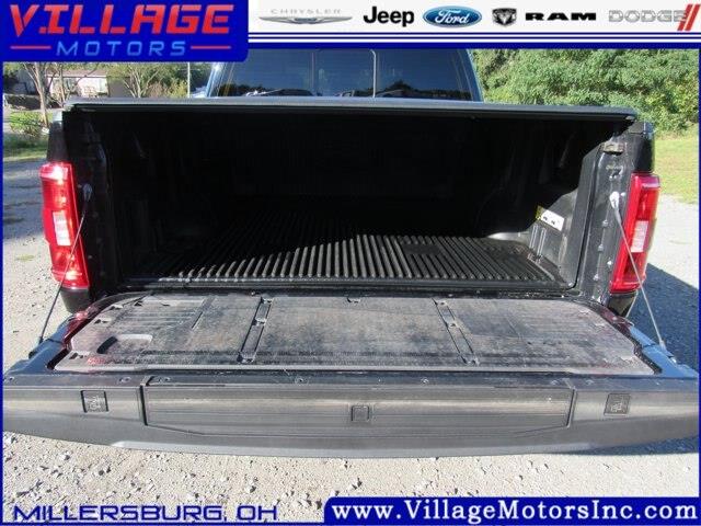 2023 Ford F-150 - $43,900