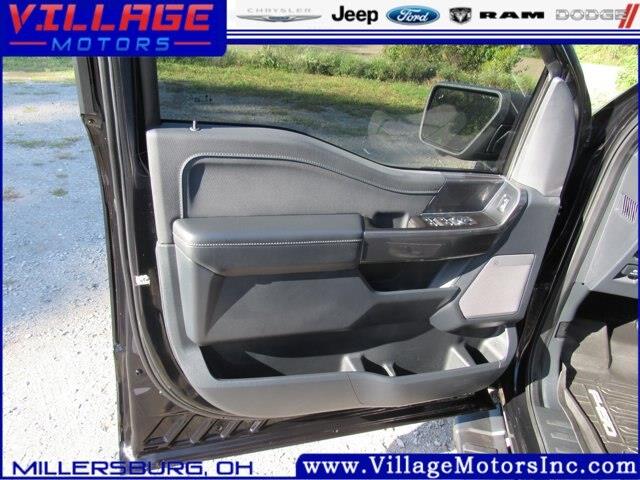 2023 Ford F-150 - $43,900