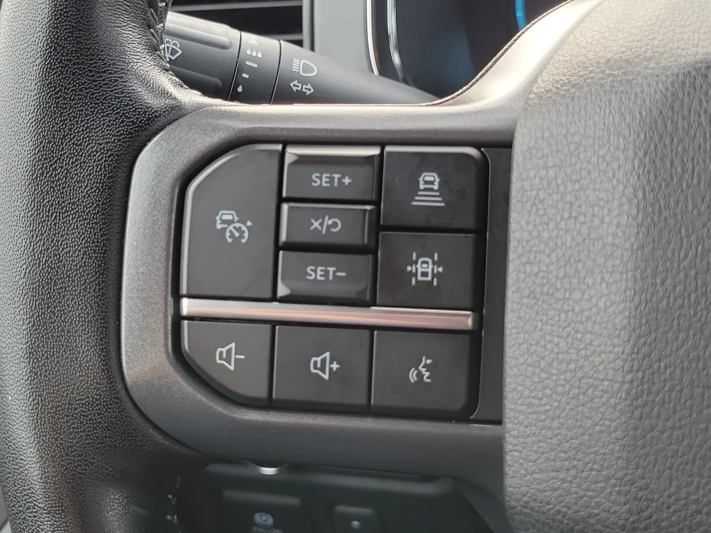 2023 Ford F-150 - $47,000
