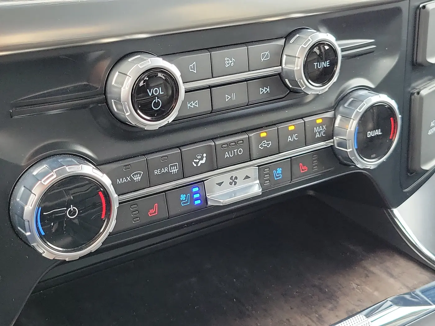 2023 Ford F-150 - $47,000
