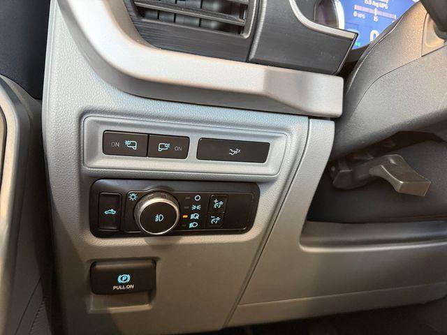 2023 Ford F-150 - $48,988