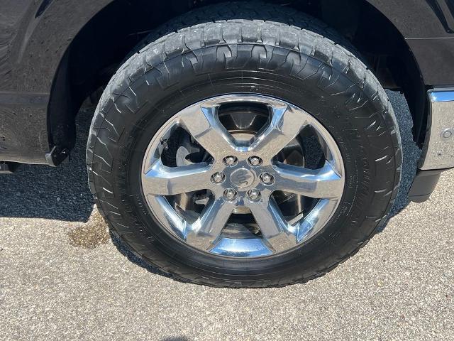 2021 Ford F-150 - $31,900