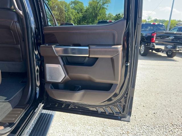 2021 Ford F-150 - $31,900