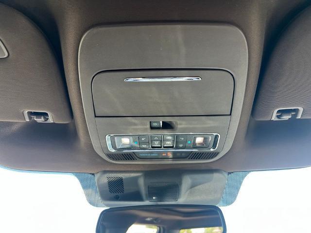 2021 Ford F-150 - $31,900