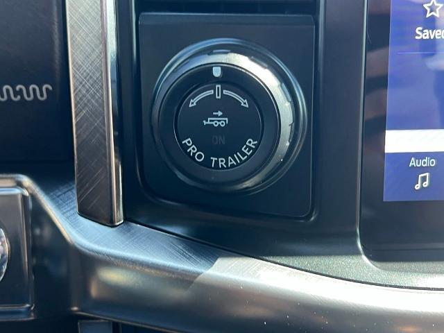 2021 Ford F-150 - $31,900