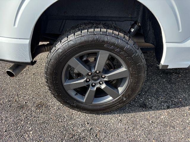 2022 Ford F-150 - $36,995