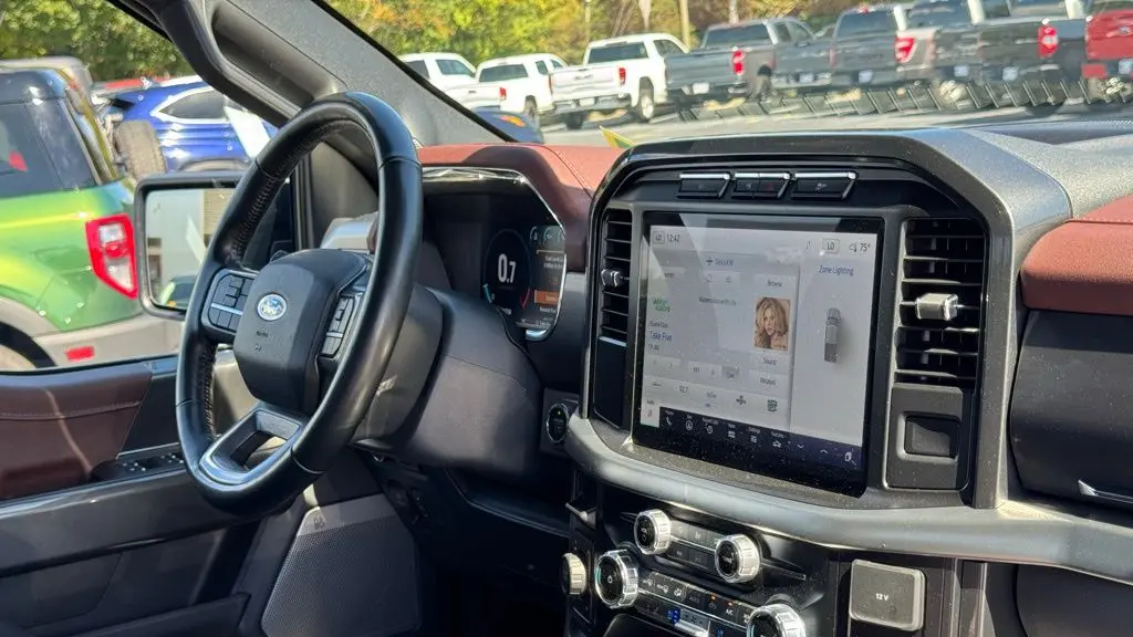 2023 Ford F-150 Platinum