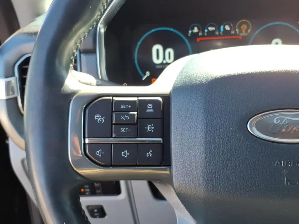 2023 Ford F-150 - $52,990