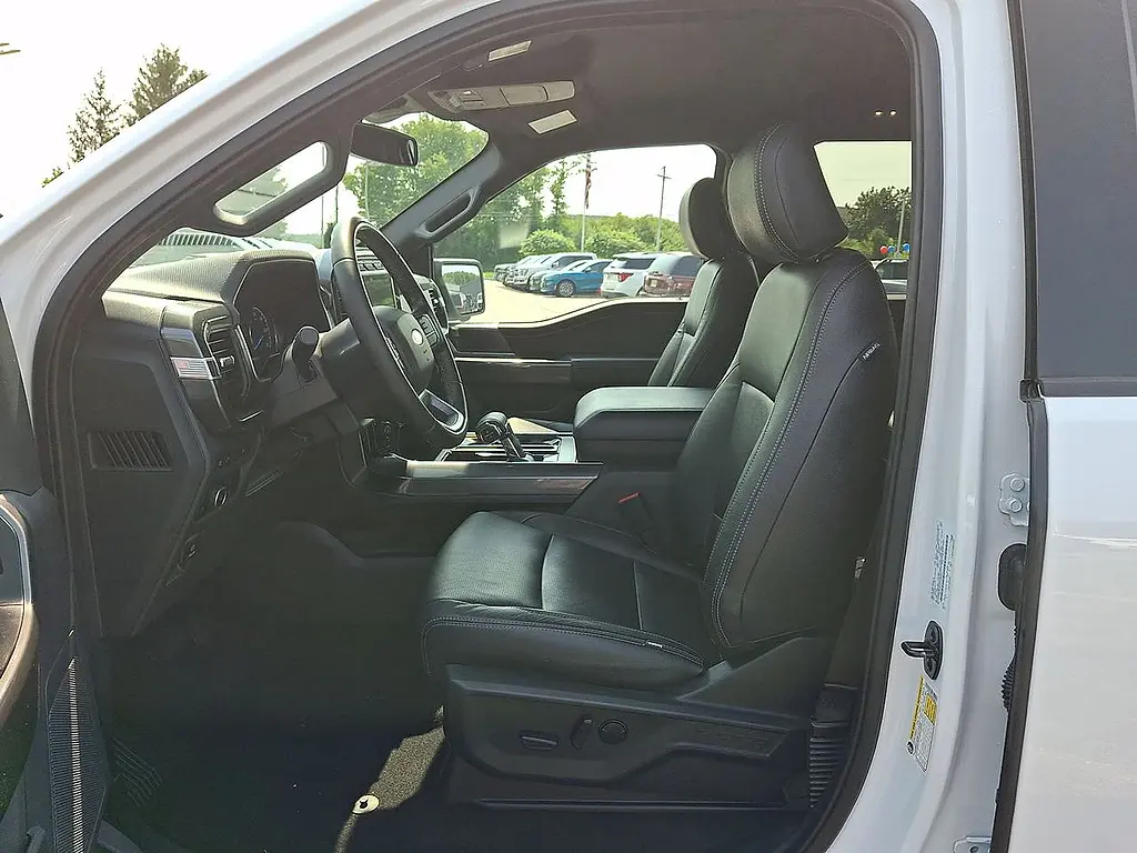 2023 Ford F-150 - $45,995