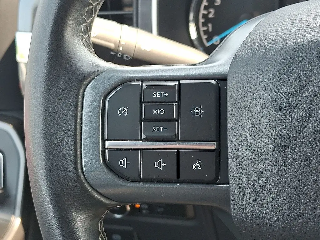 2023 Ford F-150 - $45,995
