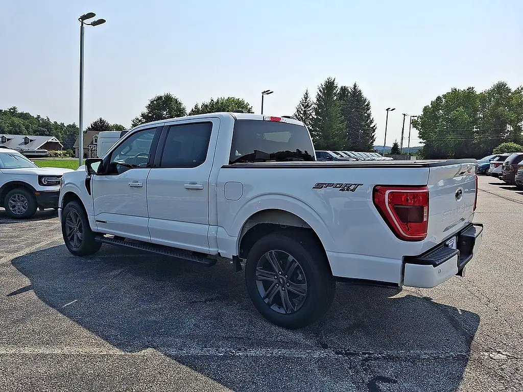 2023 Ford F-150 - $45,995