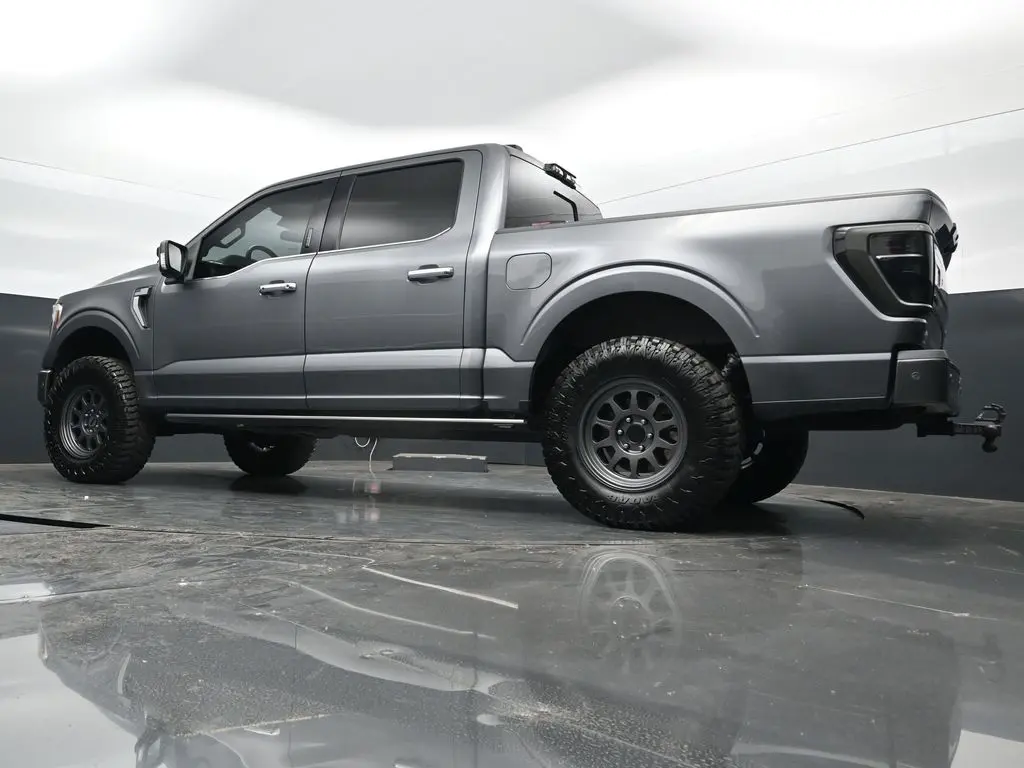 2022 Ford F-150 - $47,398