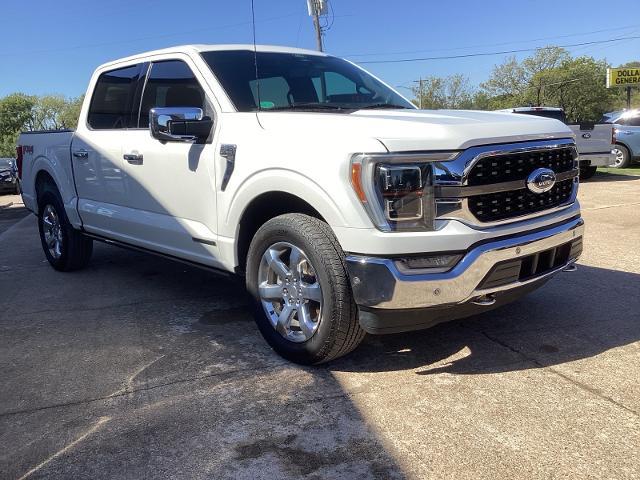 2022 Ford F-150 - $37,990