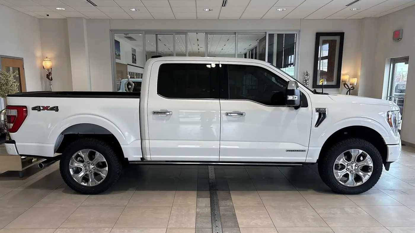 2023 Ford F-150 Platinum
