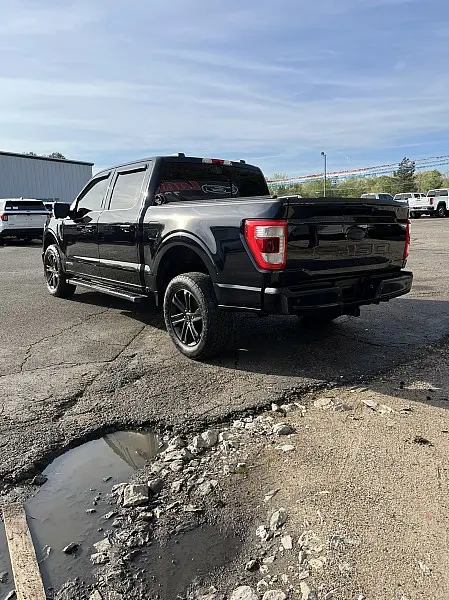 2021 Ford F-150 - $39,998