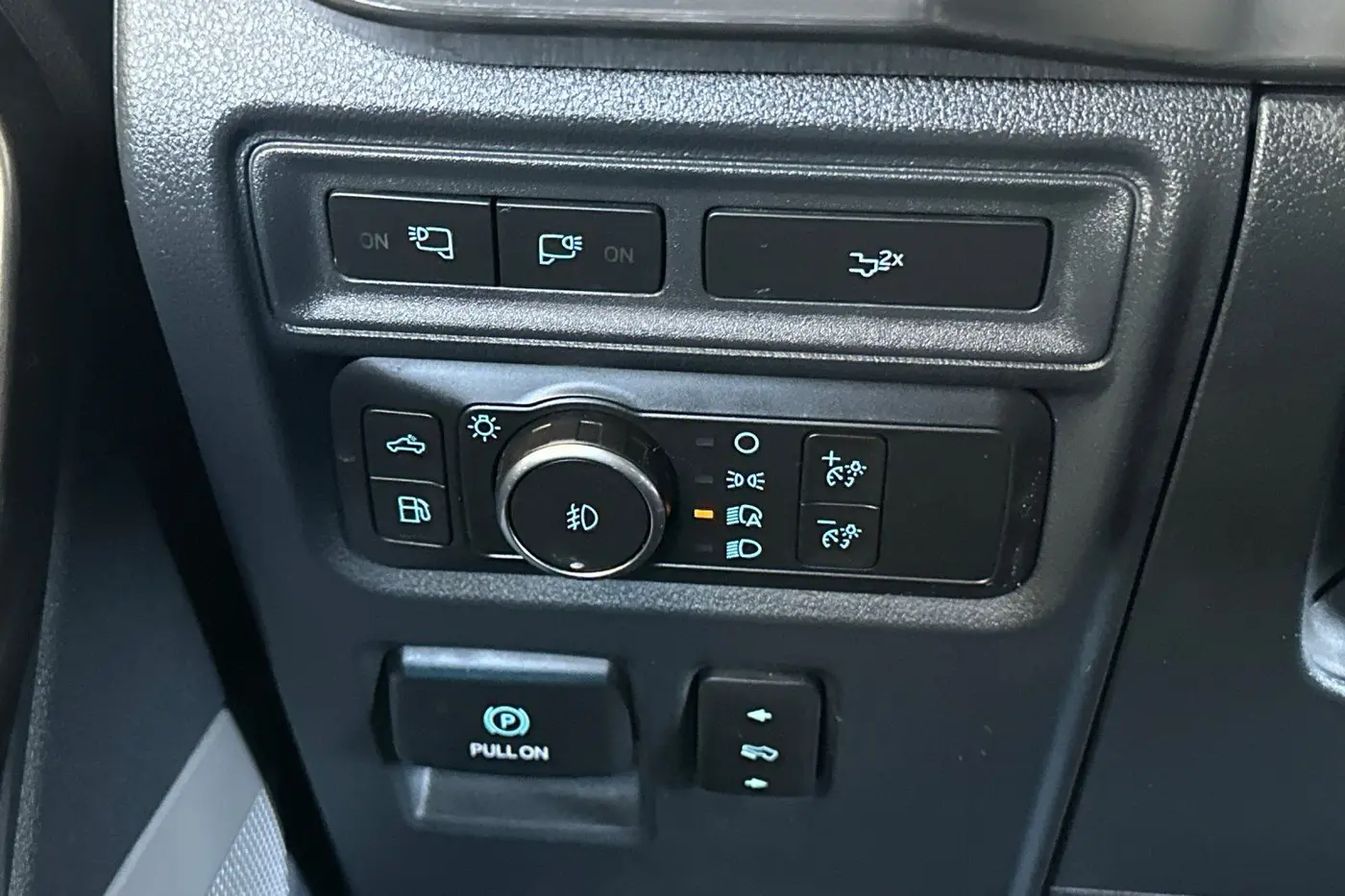 2022 Ford F-150 - $49,500