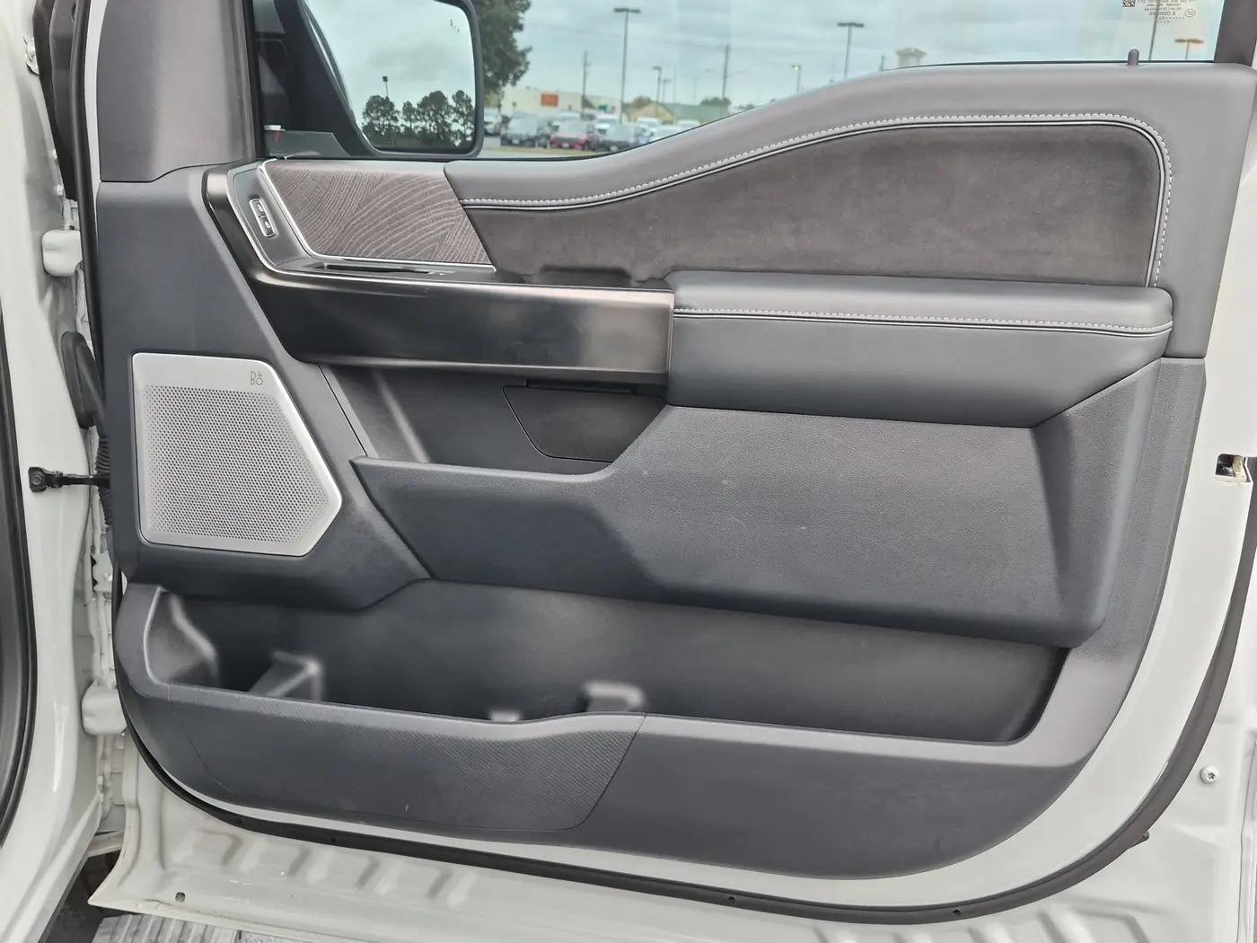 2023 Ford F-150 - $47,000