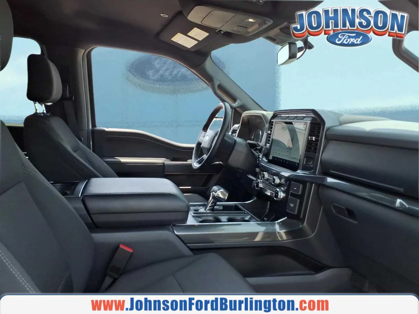 2023 Ford F-150 - $40,900