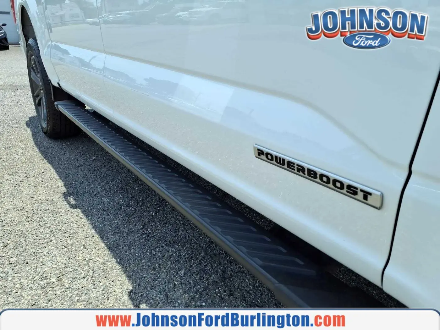 2023 Ford F-150 - $40,900