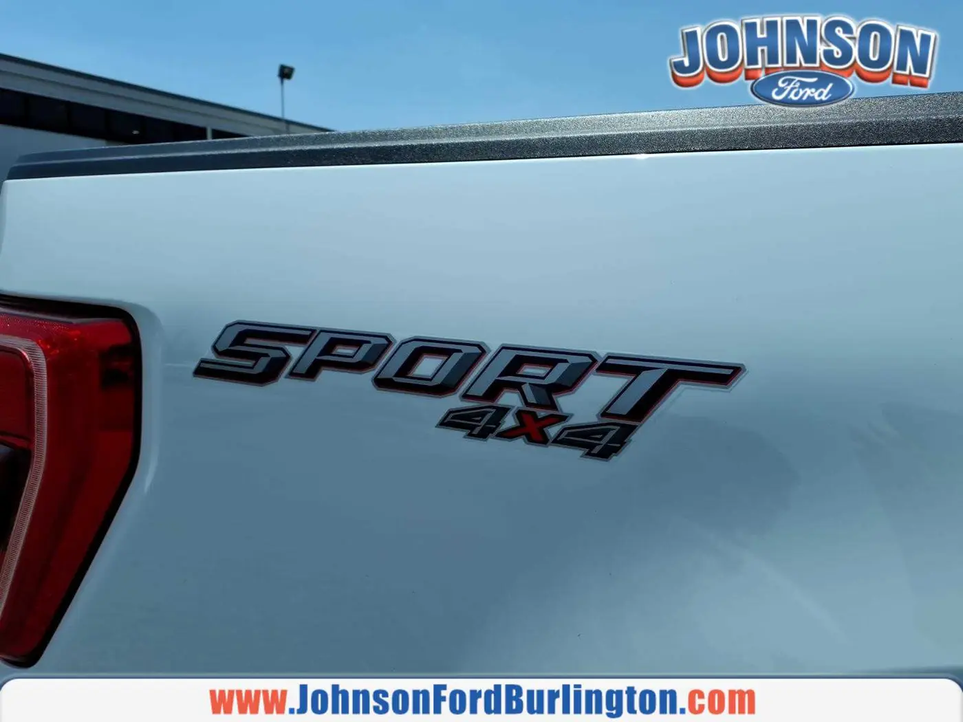 2023 Ford F-150 - $40,900