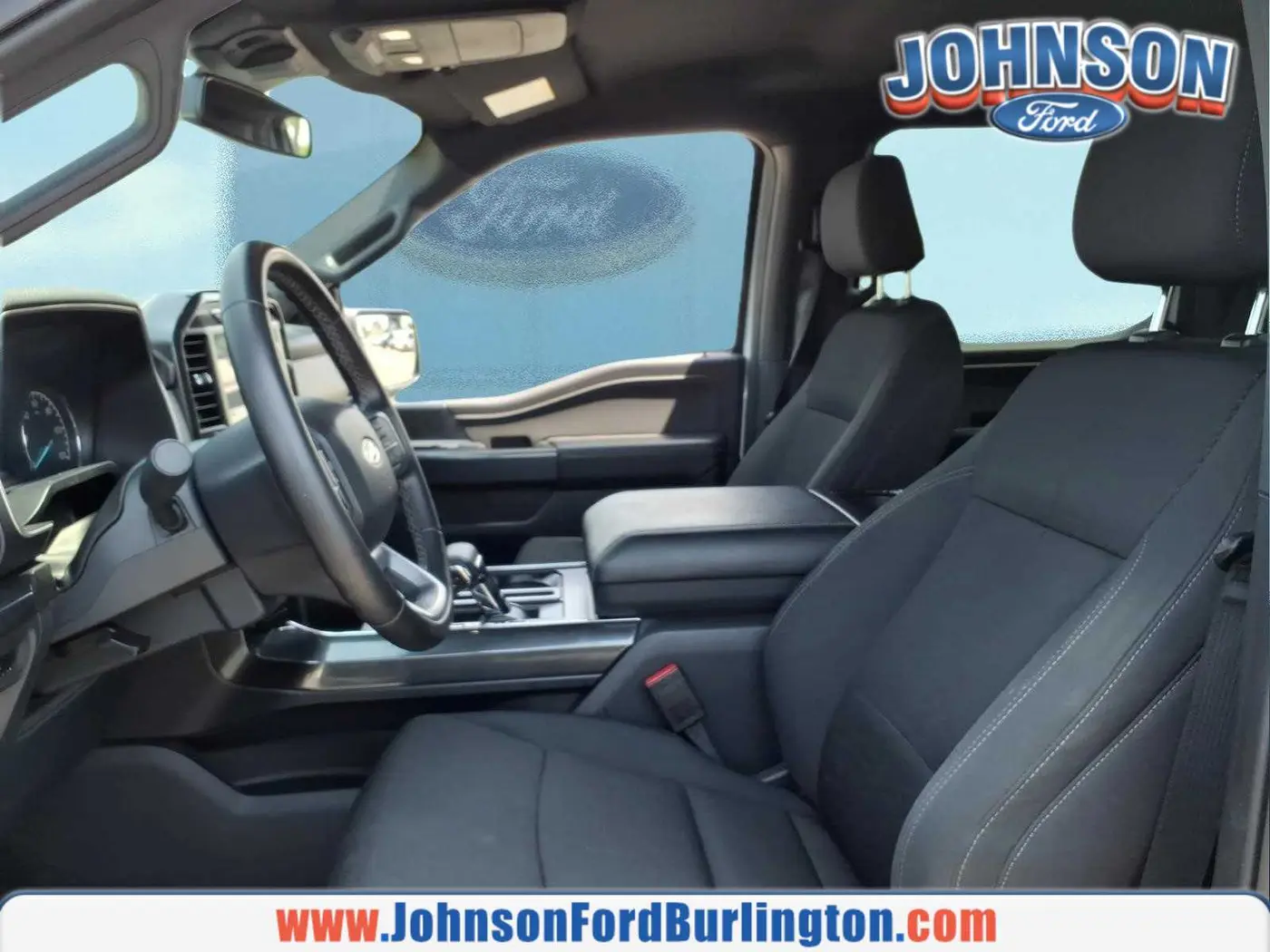 2023 Ford F-150 - $40,900