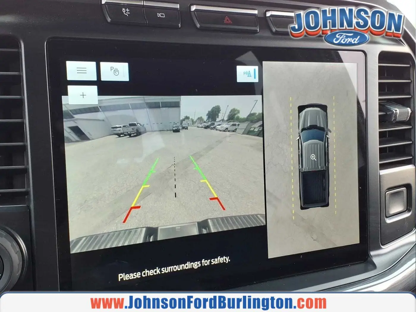 2023 Ford F-150 - $40,900