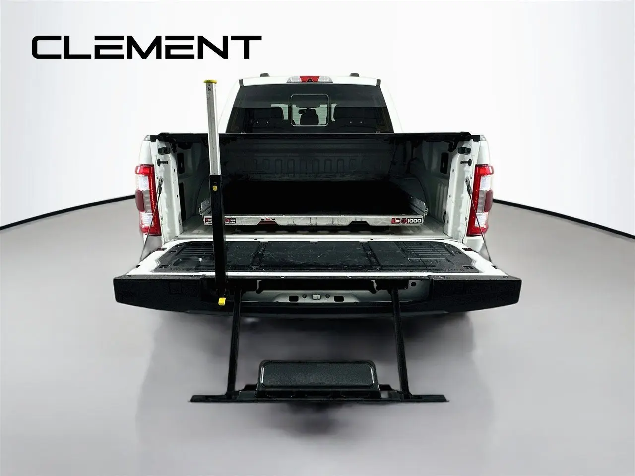 2022 Ford F-150 - $33,770