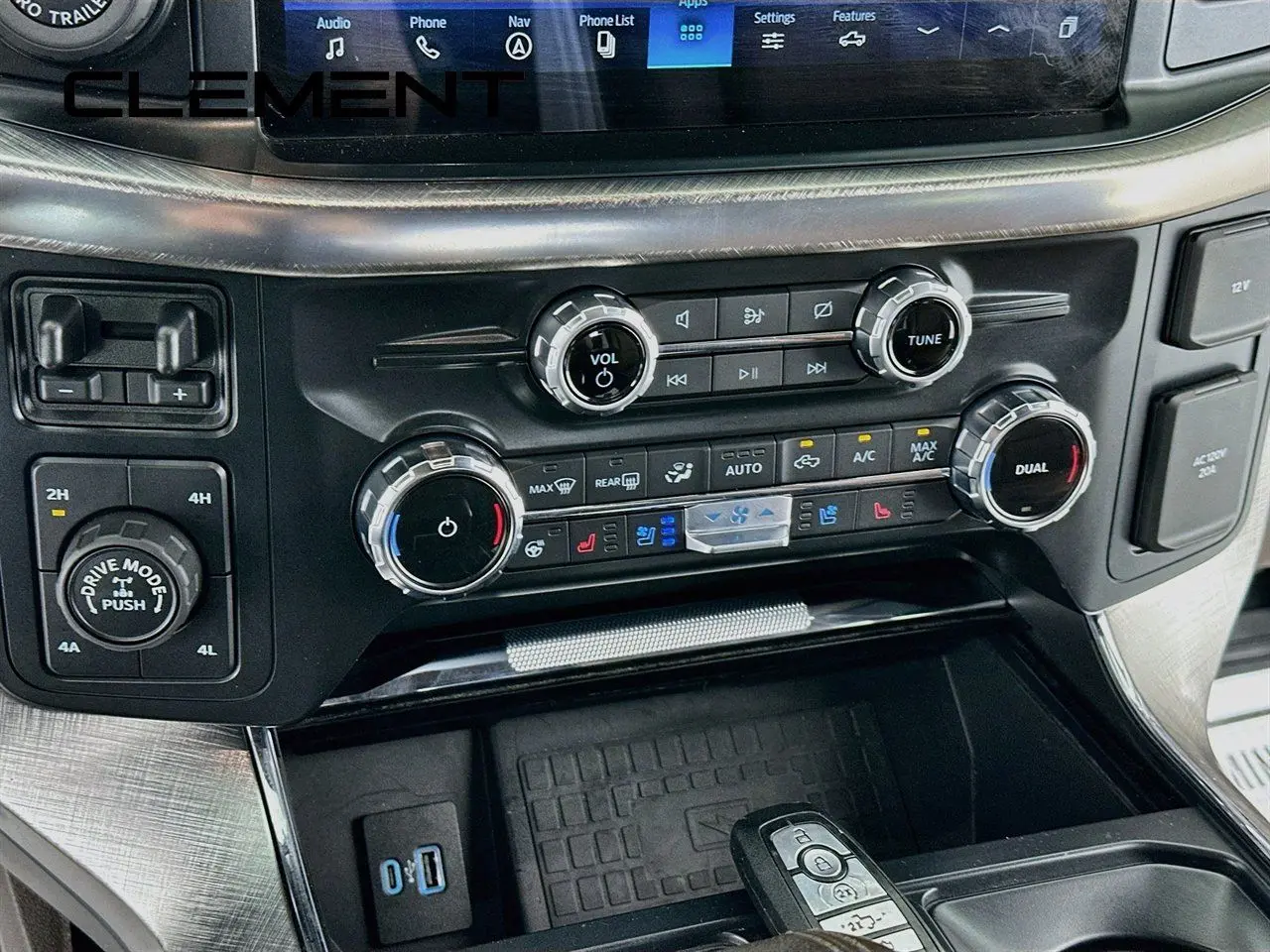 2022 Ford F-150 - $33,770