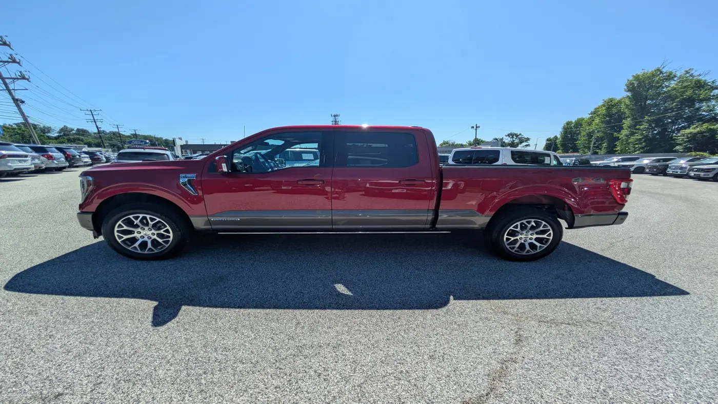 2022 Ford F-150 Platinum