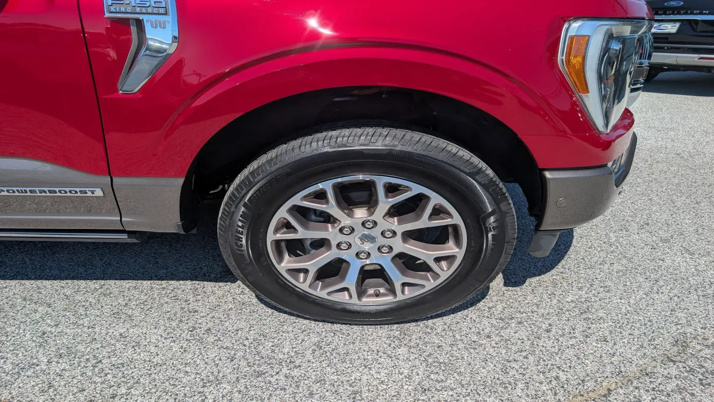 2022 Ford F-150 Platinum