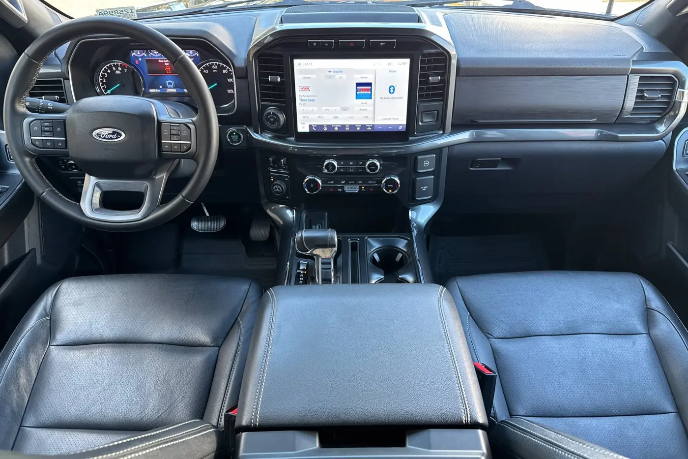 2023 Ford F-150 - $43,906