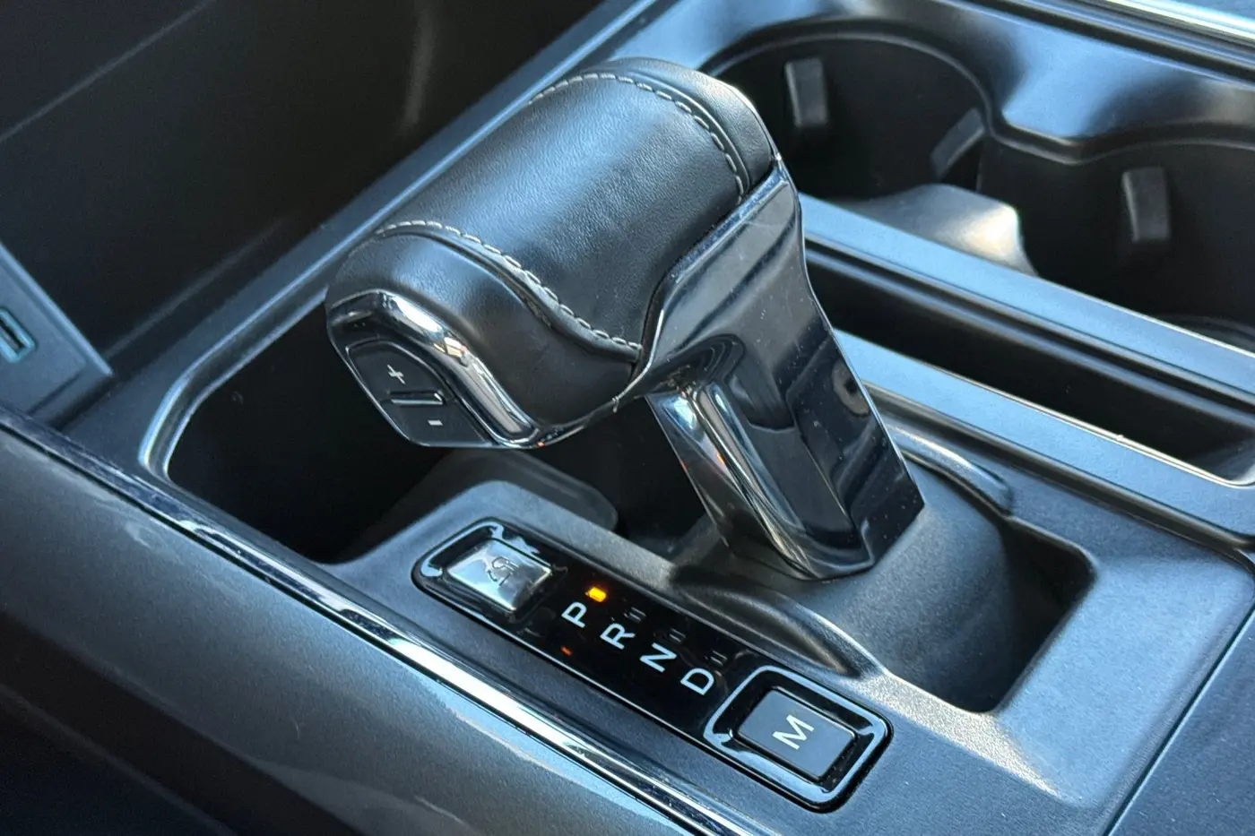 2023 Ford F-150 - $43,906