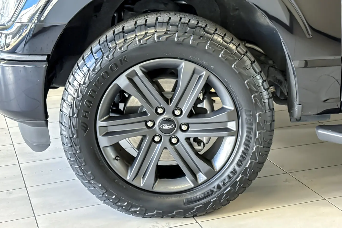 2023 Ford F-150 - $43,906