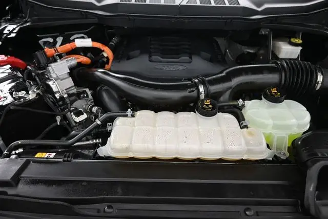 2023 Ford F-150 - $41,120