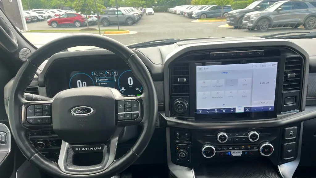 2023 Ford F-150 Platinum