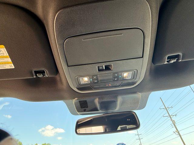 2023 Ford F-150 - $36,800