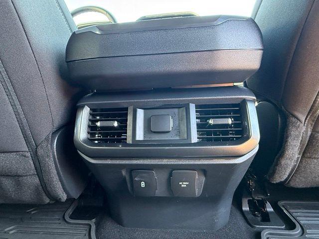 2023 Ford F-150 - $36,800