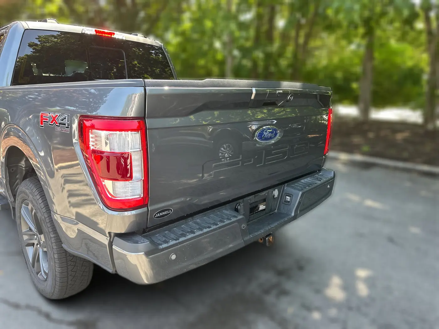 2023 Ford F-150 - $54,997