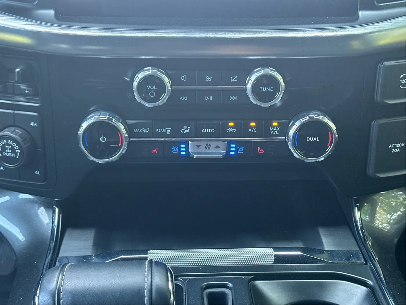 2023 Ford F-150 - $54,997