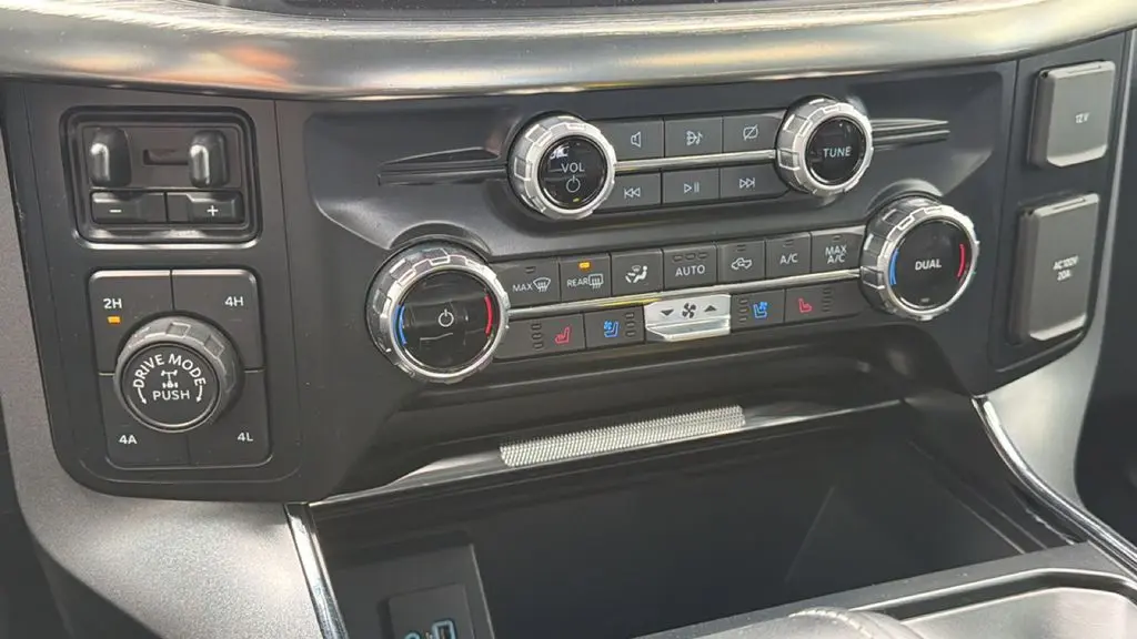2023 Ford F-150 - $46,595