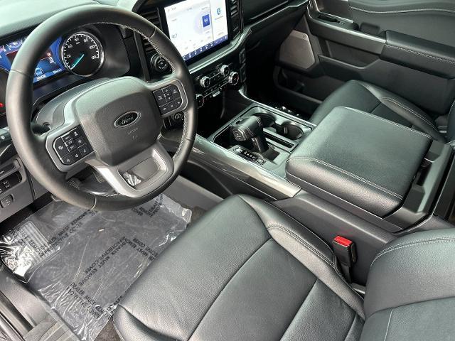 2023 Ford F-150 - $43,900