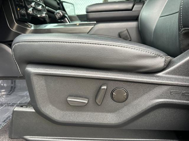 2023 Ford F-150 - $43,900