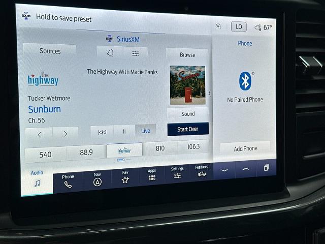 2023 Ford F-150 - $43,900