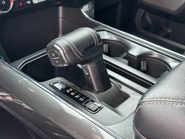 2023 Ford F-150 - $43,900