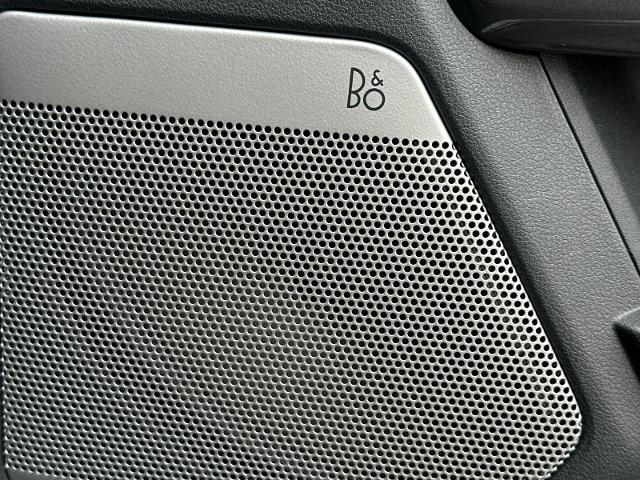 2023 Ford F-150 - $43,900