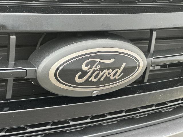 2023 Ford F-150 - $43,900