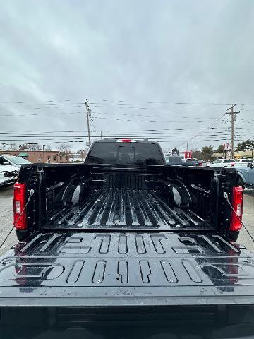 2023 Ford F-150 - $43,999