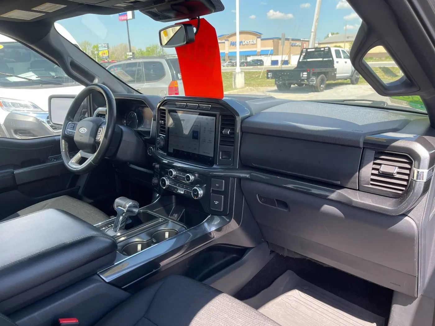 2022 Ford F-150 - $40,802
